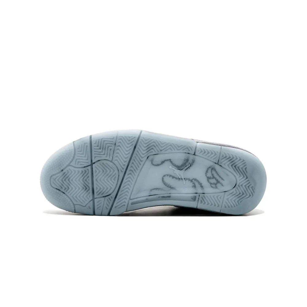 J4 RETRO KAWS