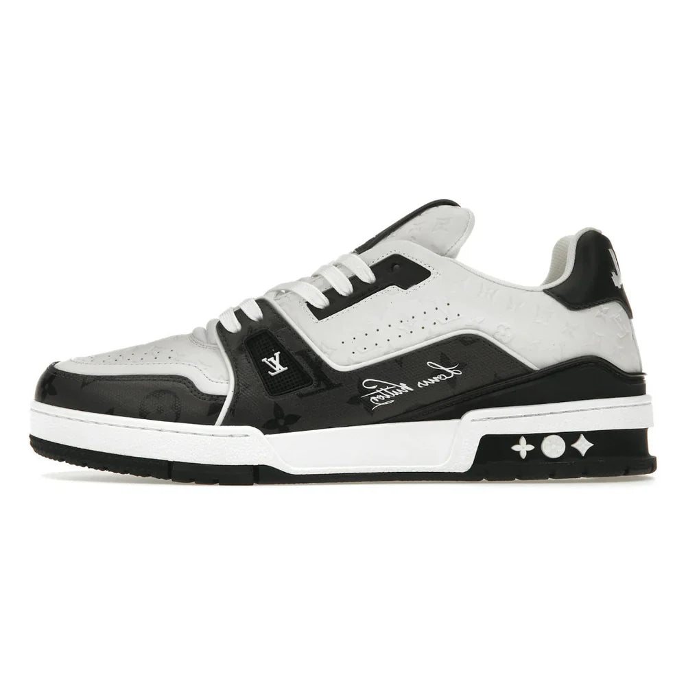 LV MONOGRAM BLACK TRAINER