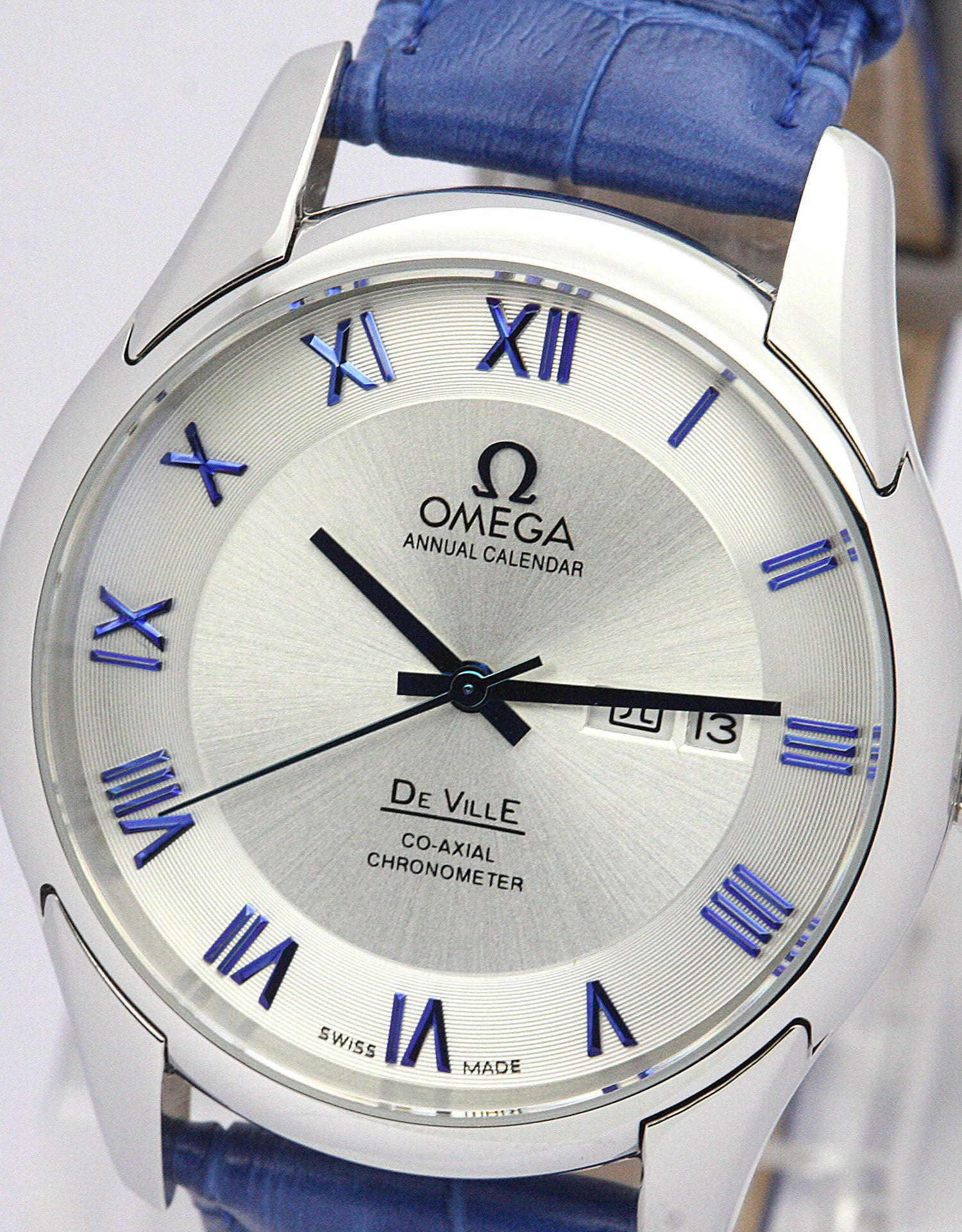 Omega De Ville Hour Vision