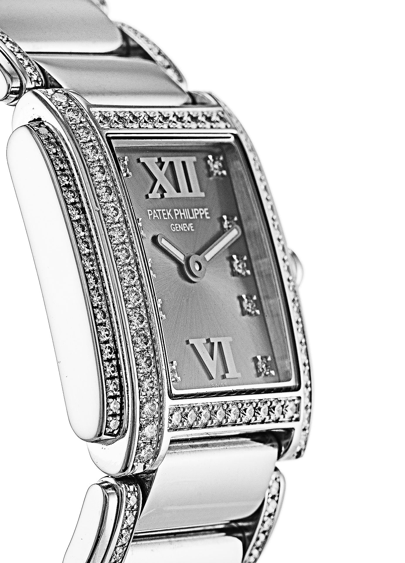 Patek Philippe Veinte-4 4908 / 310G