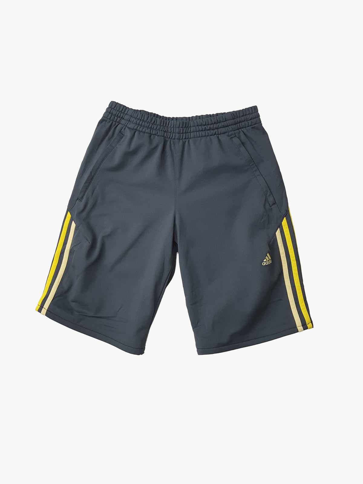 Adidas pantalón corto sport S