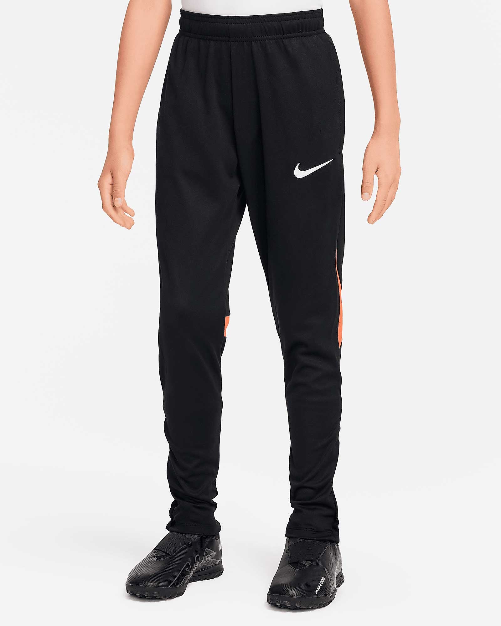 Pantalón largo de entrenamiento Nike Dri-FIT Academy Pro