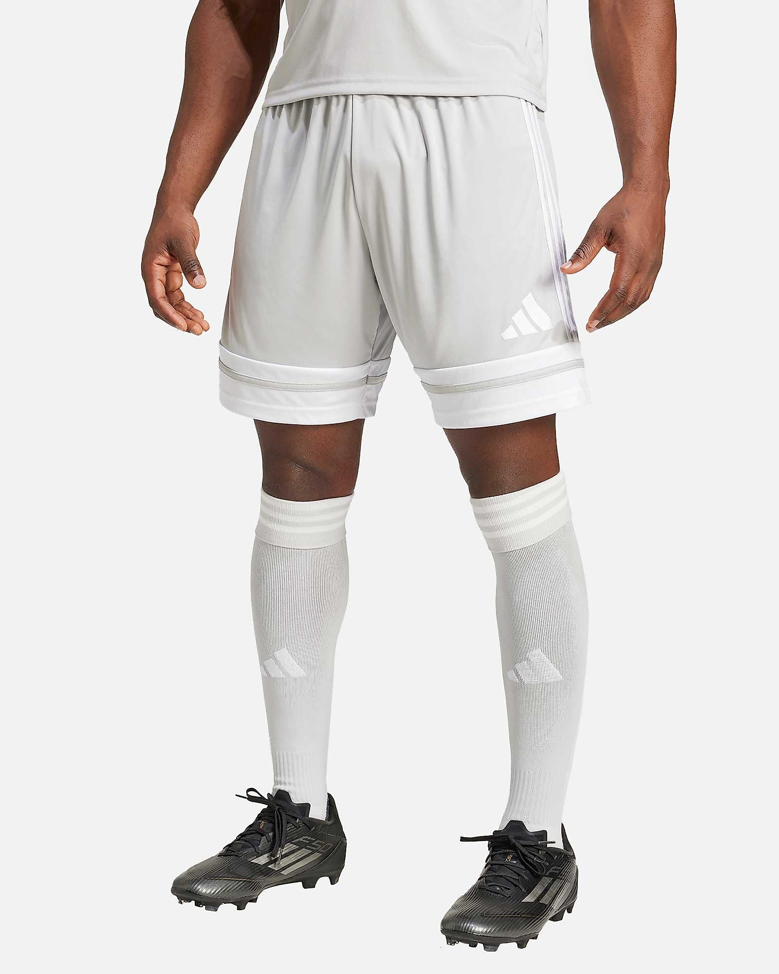 Pantalón corto adidas Tastigo 25
