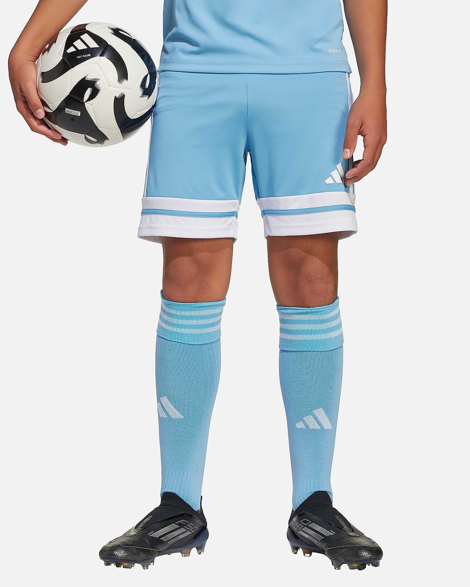 Pantalón corto adidas Tastigo 25