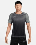 Camiseta Nike Strike+
