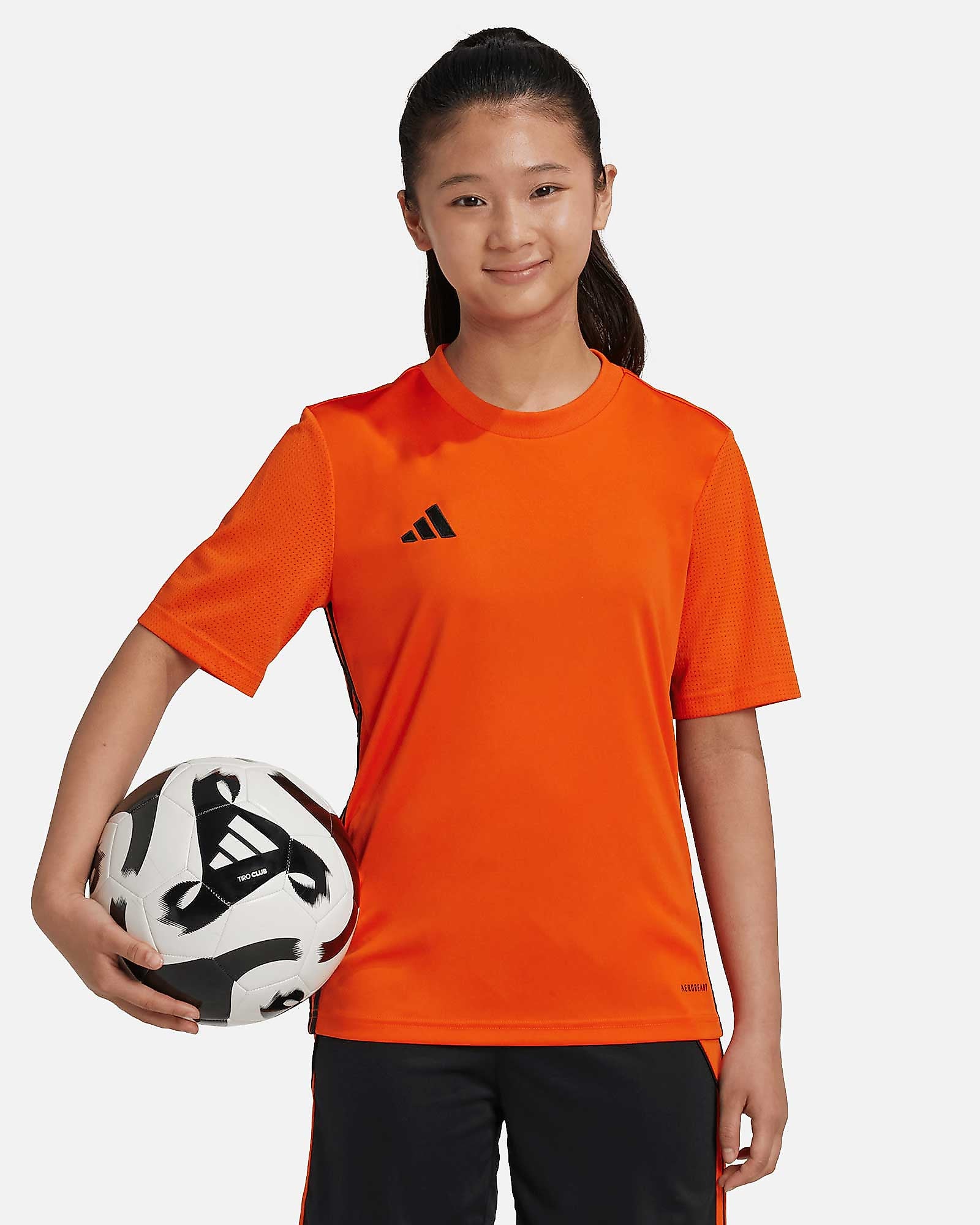 Camiseta adidas Tabela 23