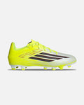 Botas de fútbol adidas F50 Club FG/MG