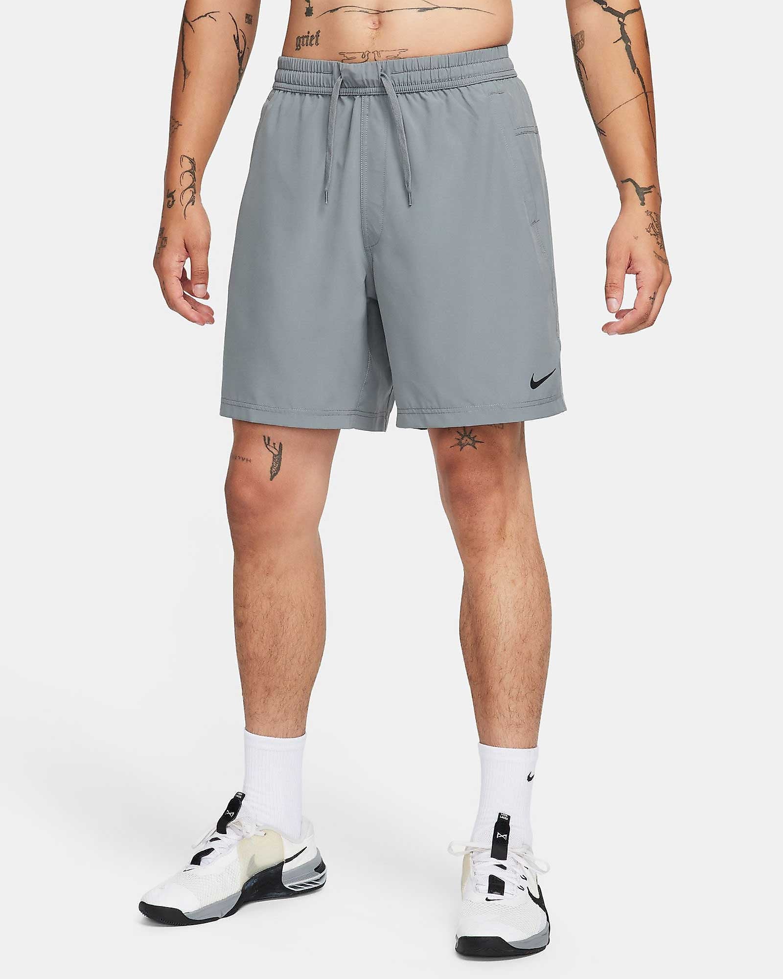 Pantalón corto de entrenamiento Nike Form
