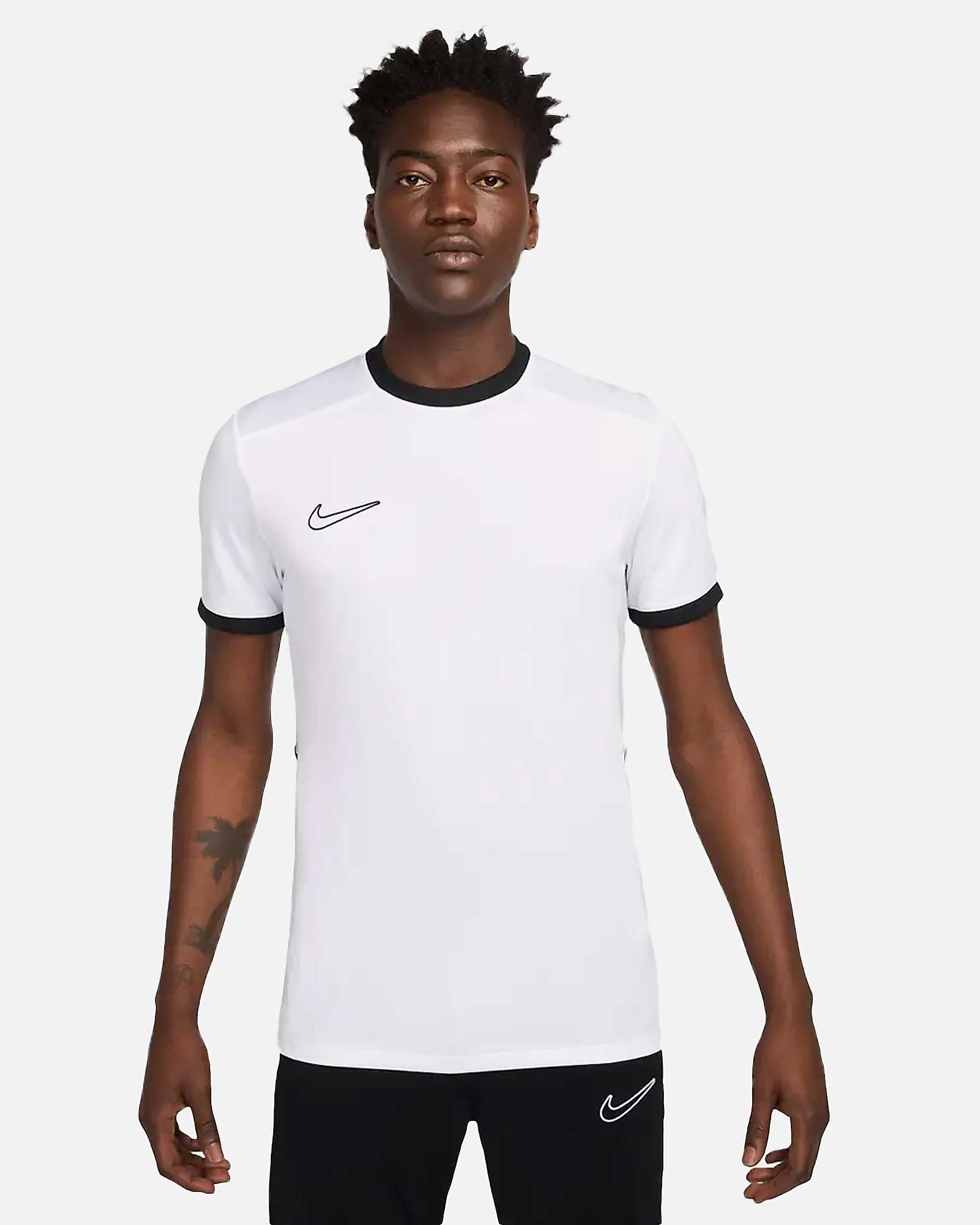 Camiseta Nike Academy 25