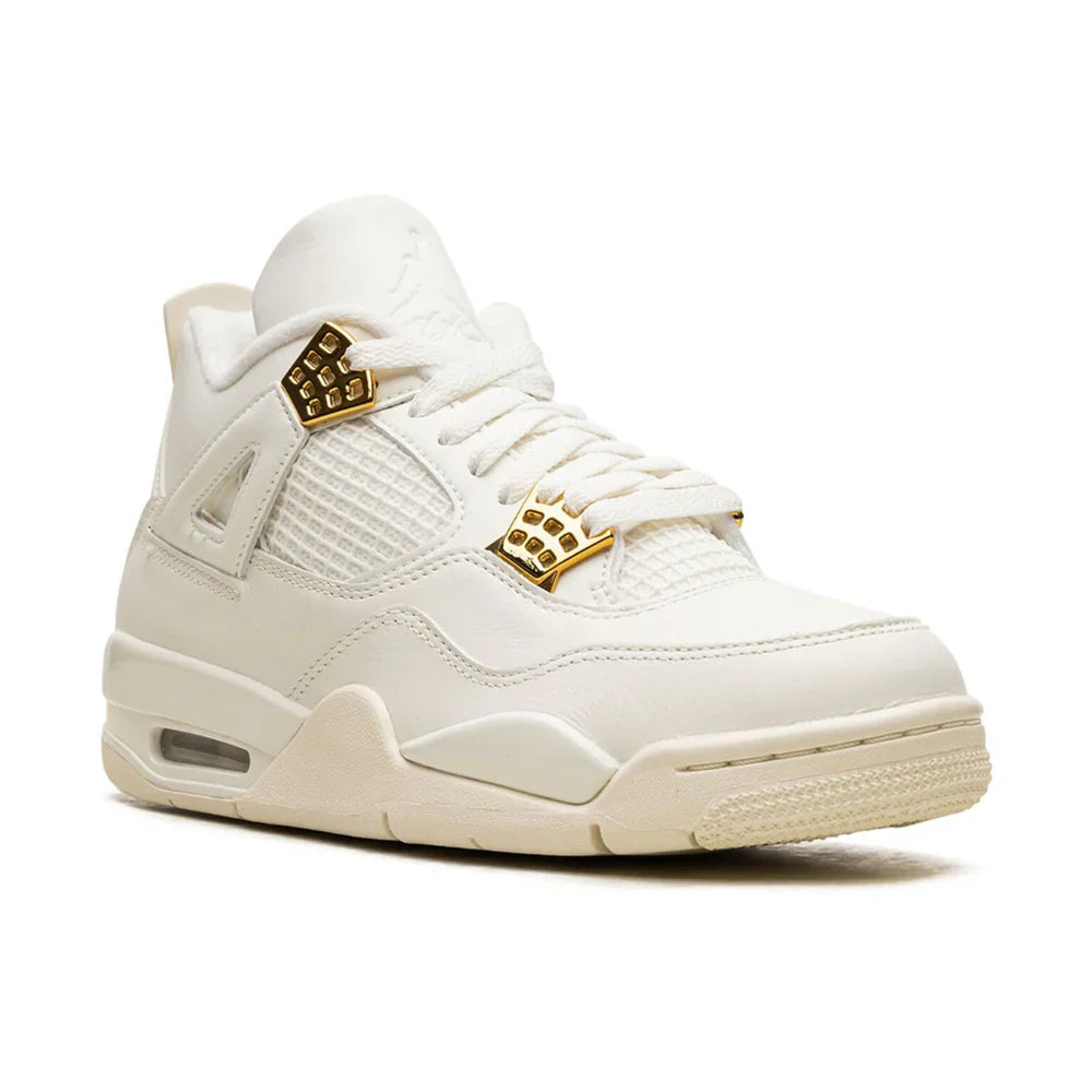 J4 RETRO SAIL