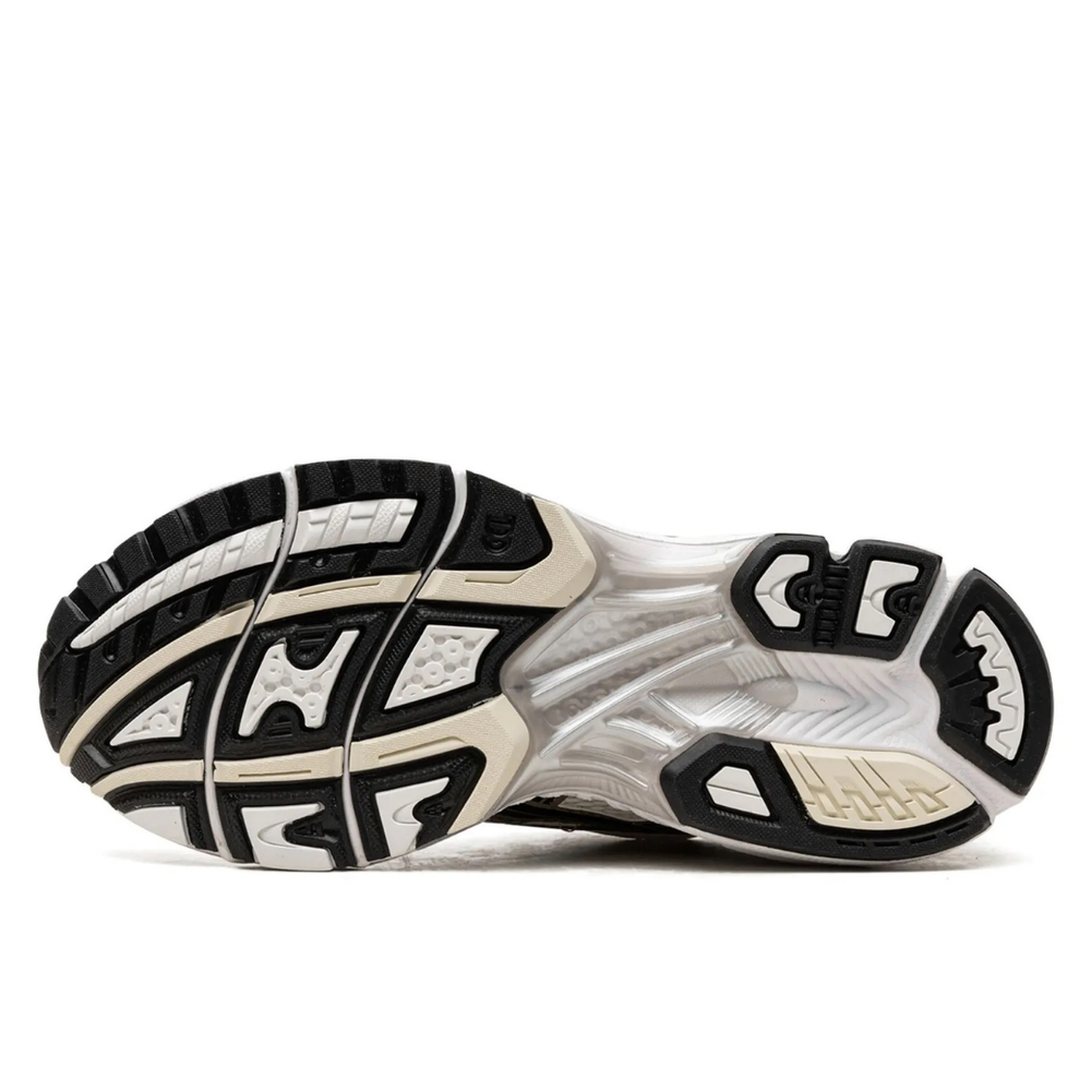 ASICS GEL KAYANO