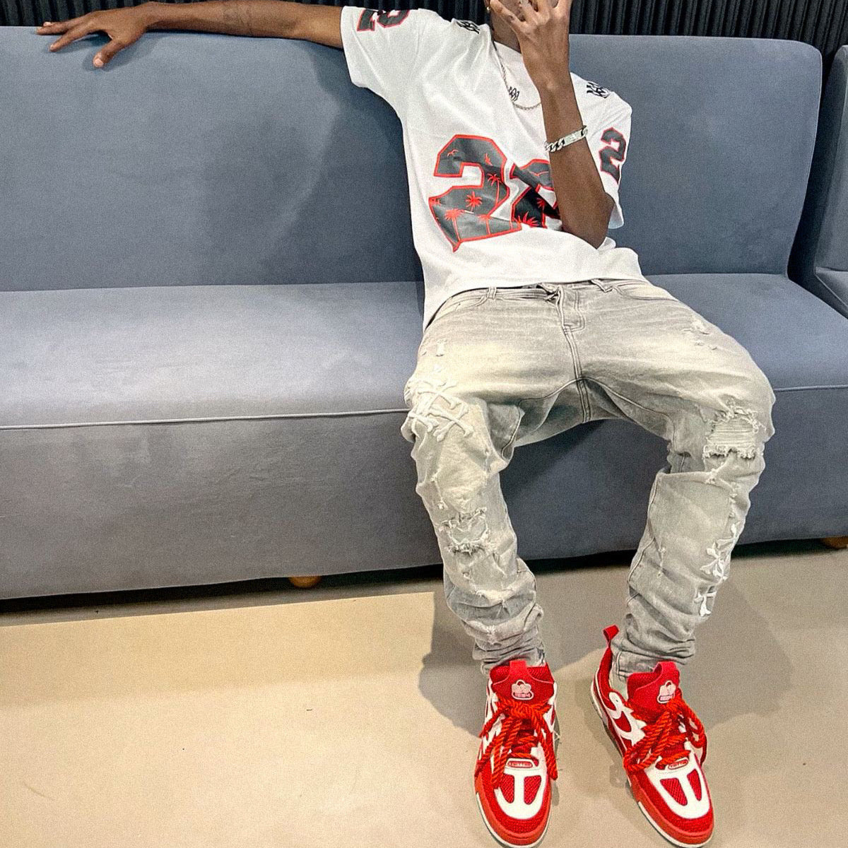 LV SKATE MONOGRAM