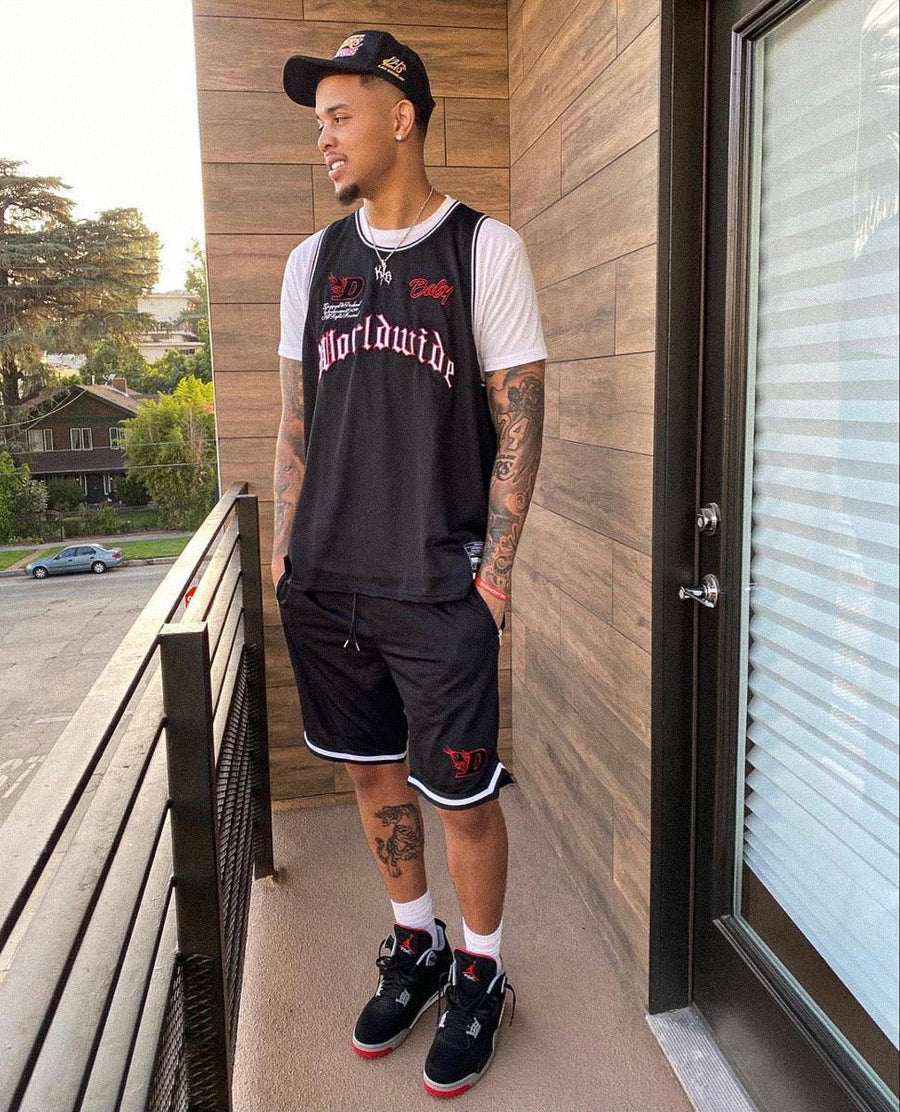 J4 RETRO BRED