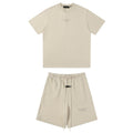 ESSENTIALS SET