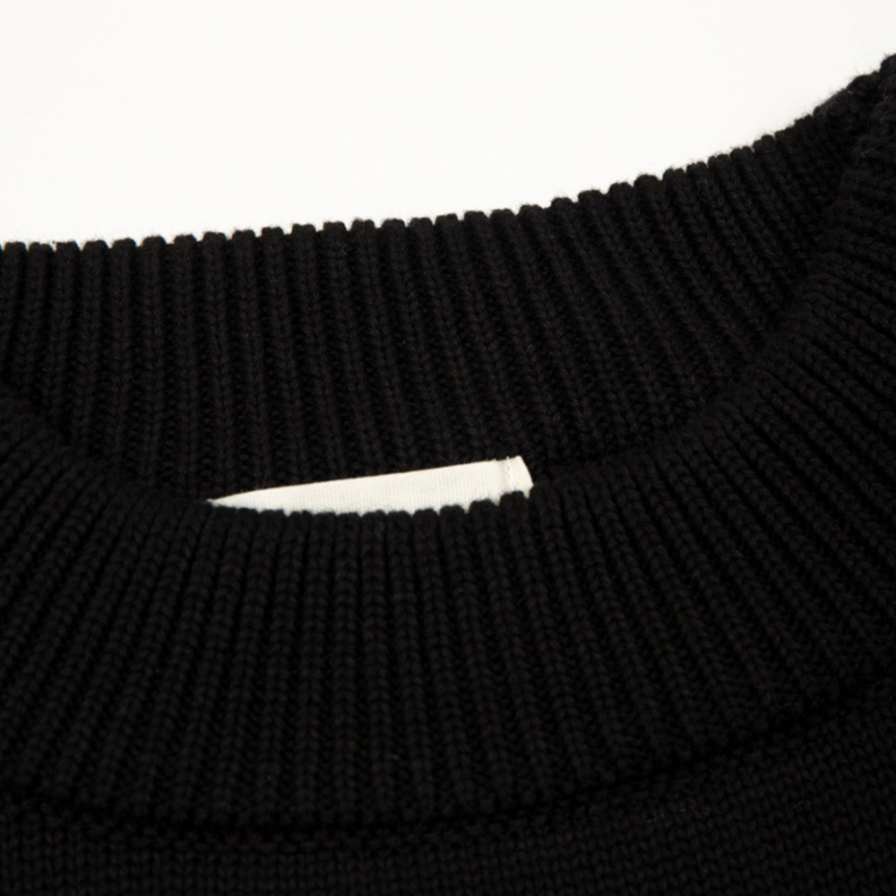AMI SWEATER