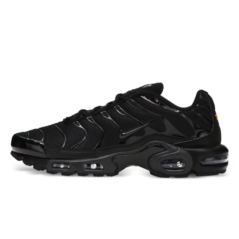 TN TRIPLE BLACK