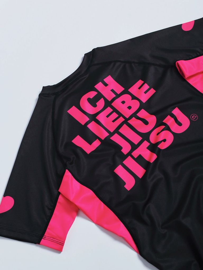 Manto Liebe SS Rashguard Black-Red