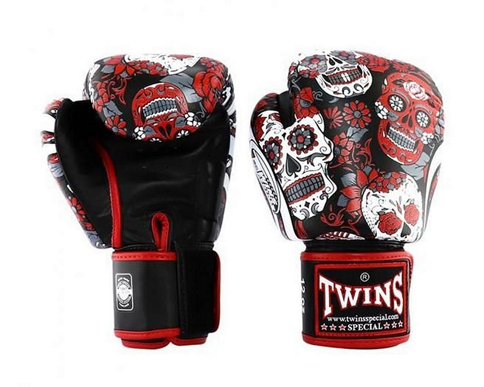 Twins Special FBGVL 3 Candy Boxing Gloves Pink-Light Blue