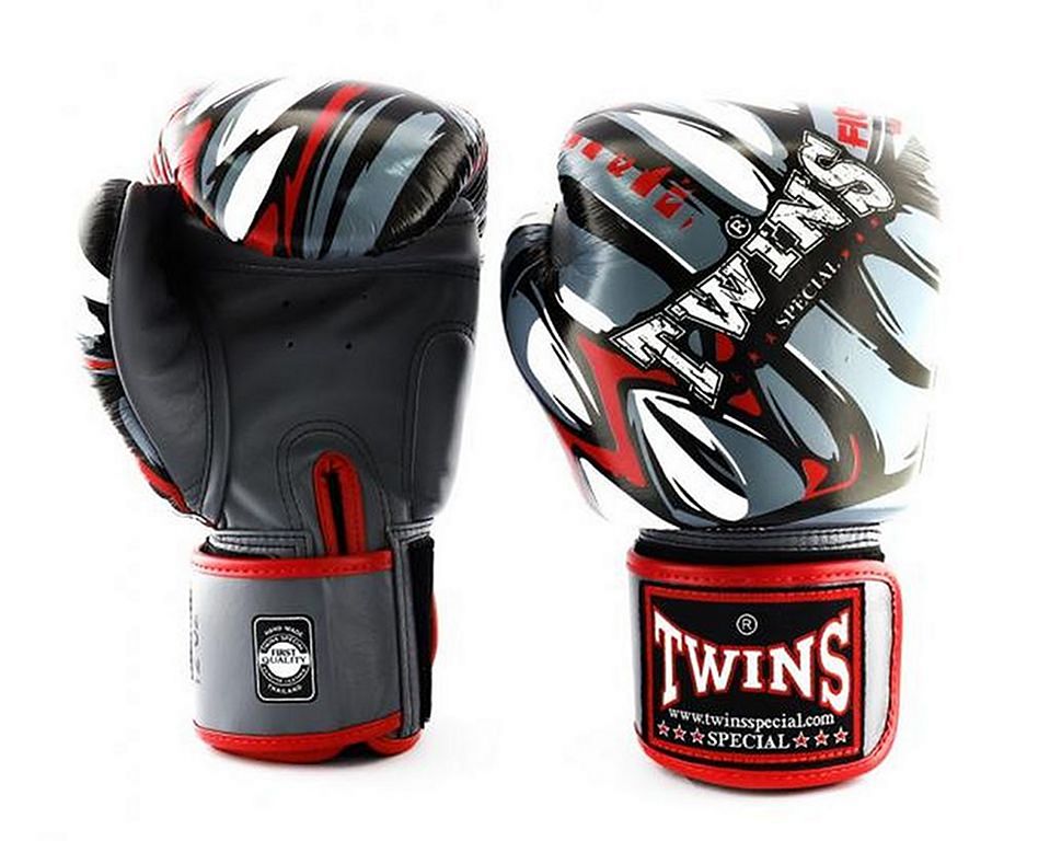 Twins Special FBGVL 3 Candy Boxing Gloves Pink-Light Blue