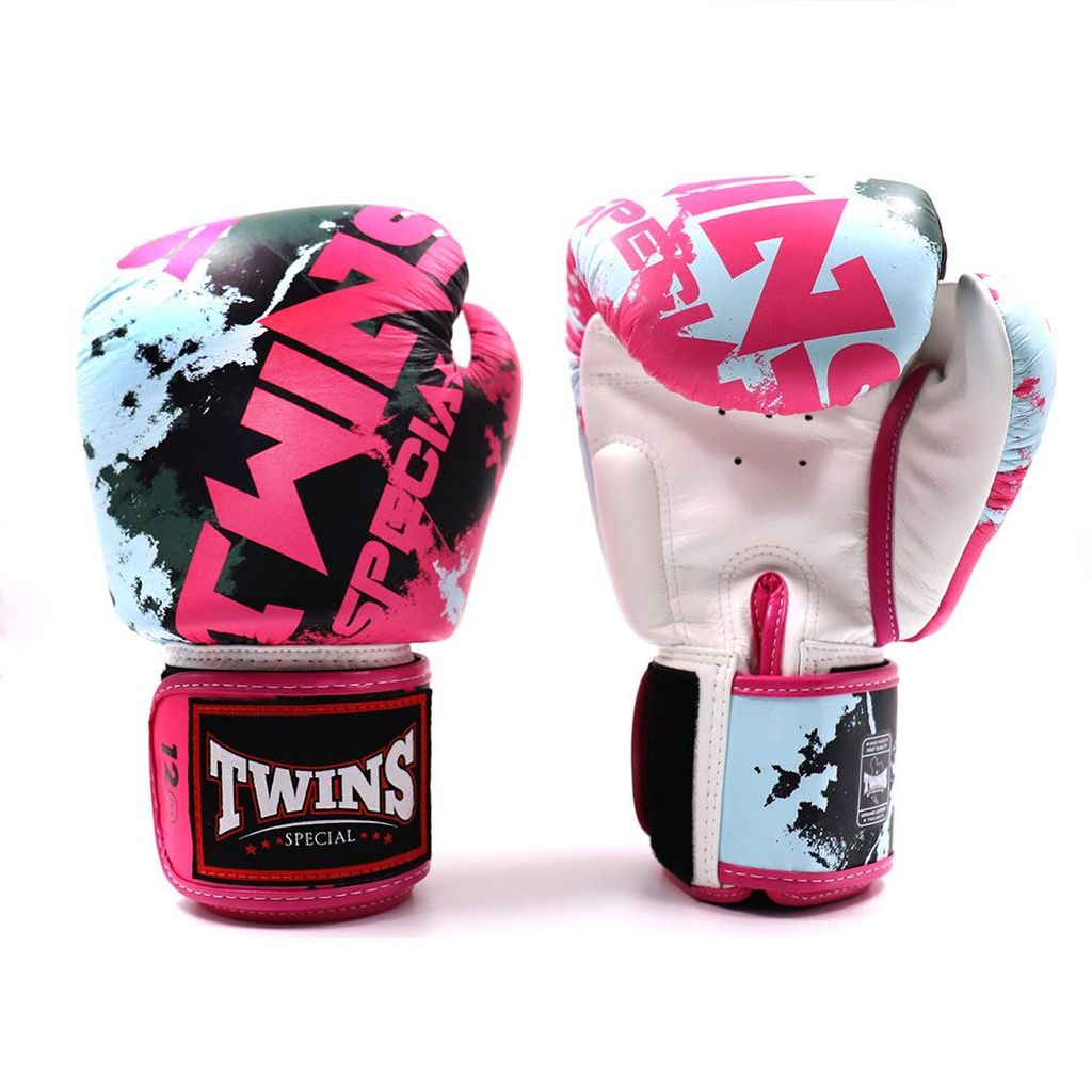 Twins Special FBGVL 3 Candy Boxing Gloves Pink-Light Blue