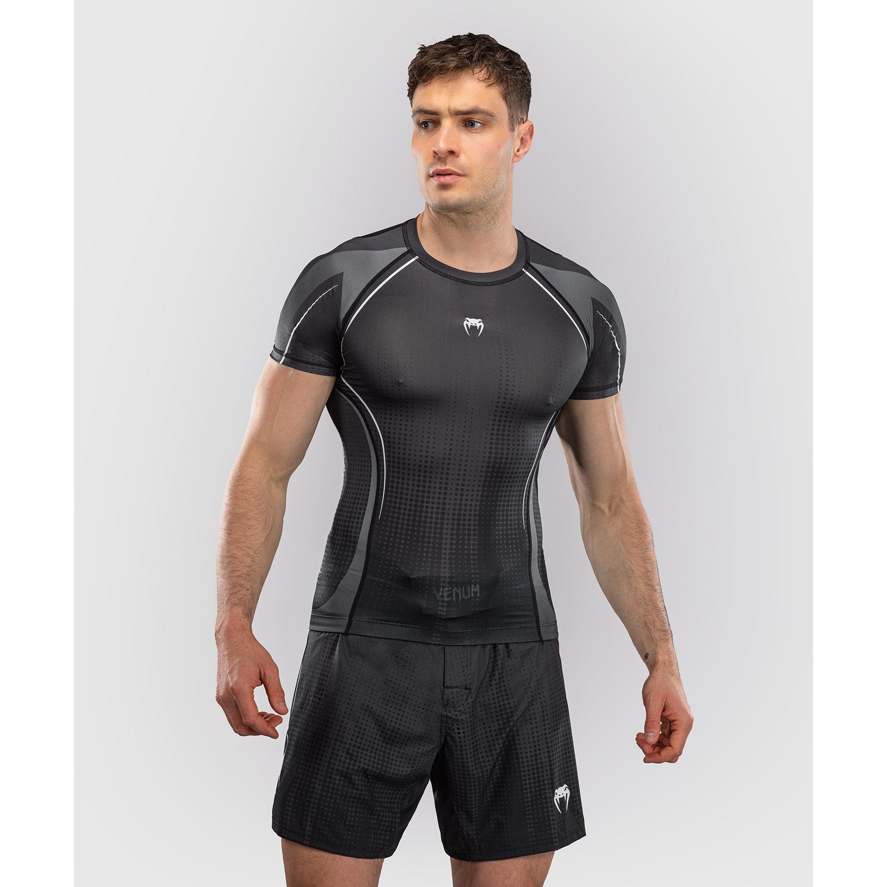 Venum Stealth SS Rashguard Black-White