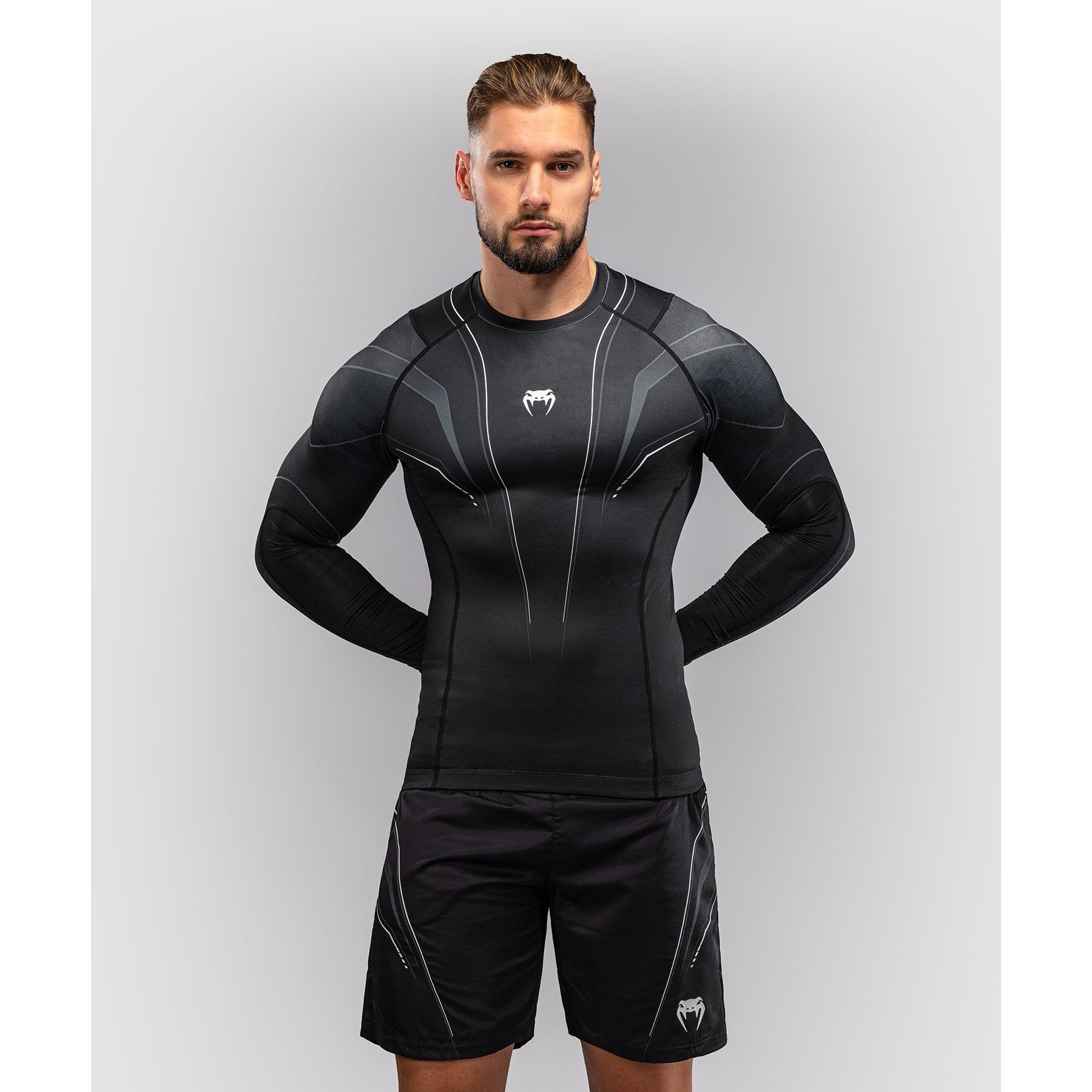 Venum Streamline LS Rashguard Black-Gold