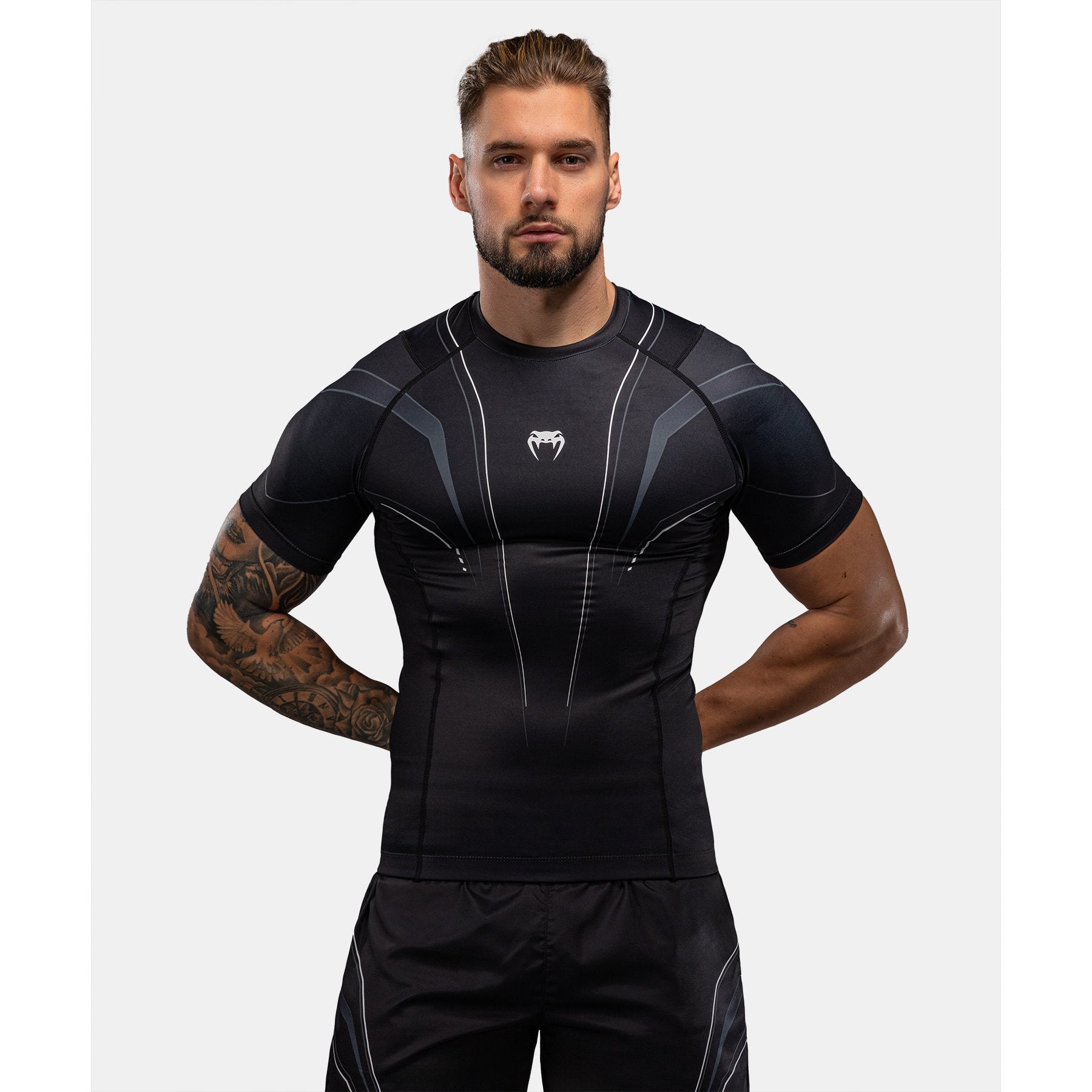 Venum Streamline SS Rashguard Black-White