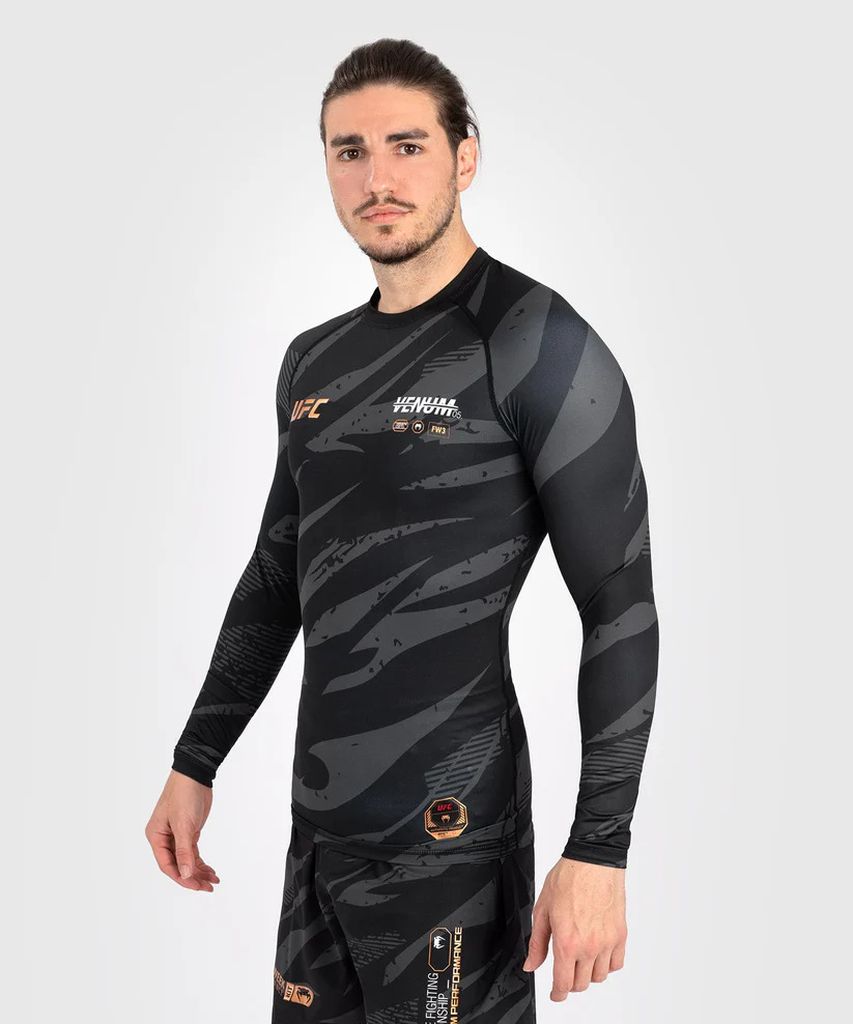 Venum UFC Adrenaline Fight Week LS Rashguard Black-Camo