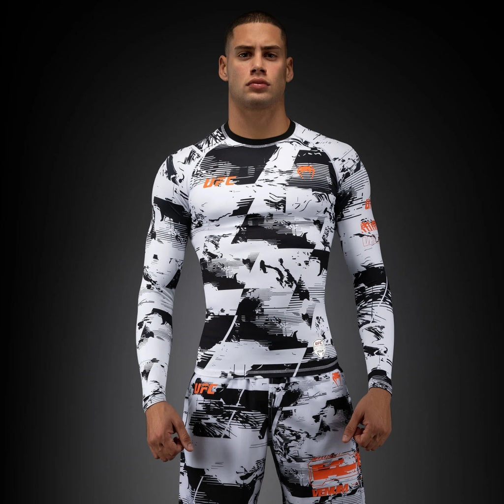 Venum UFC Zenith Authentic Fight Week Performance LS Rashguard White-Black