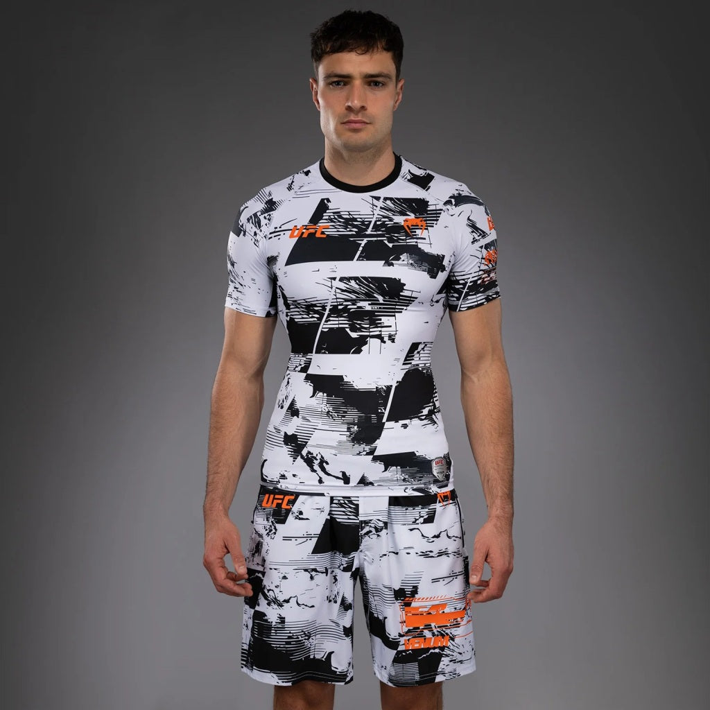Venum UFC Zenith Authentic Fight Week Performance SS Rashguard White-Black